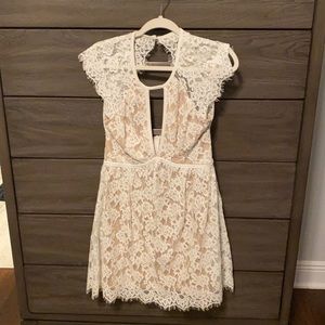 Lulu’s Lace Skater Dress